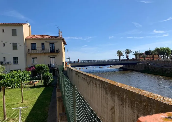 Meuble Au Calme A 1 Minute De La *